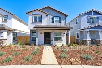 Building Photo - 4266 Aura Way