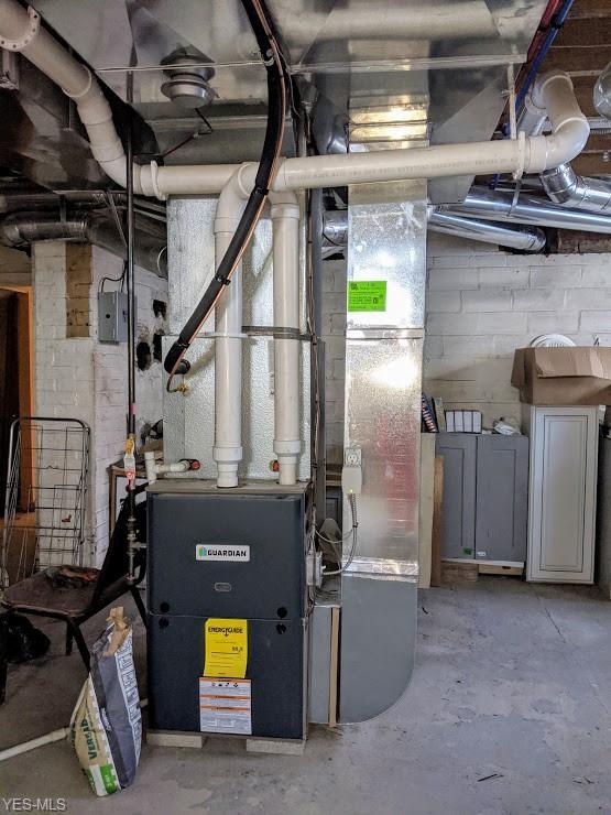 Building Photo - 3553 Ingleside Rd