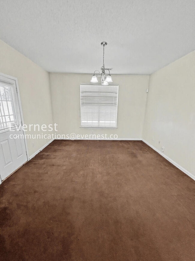 Building Photo - PROMO: Enjoy your 2nd month rent-free rent when you sign the lease today! 3 Bed, 2.5 Bath Home wi...