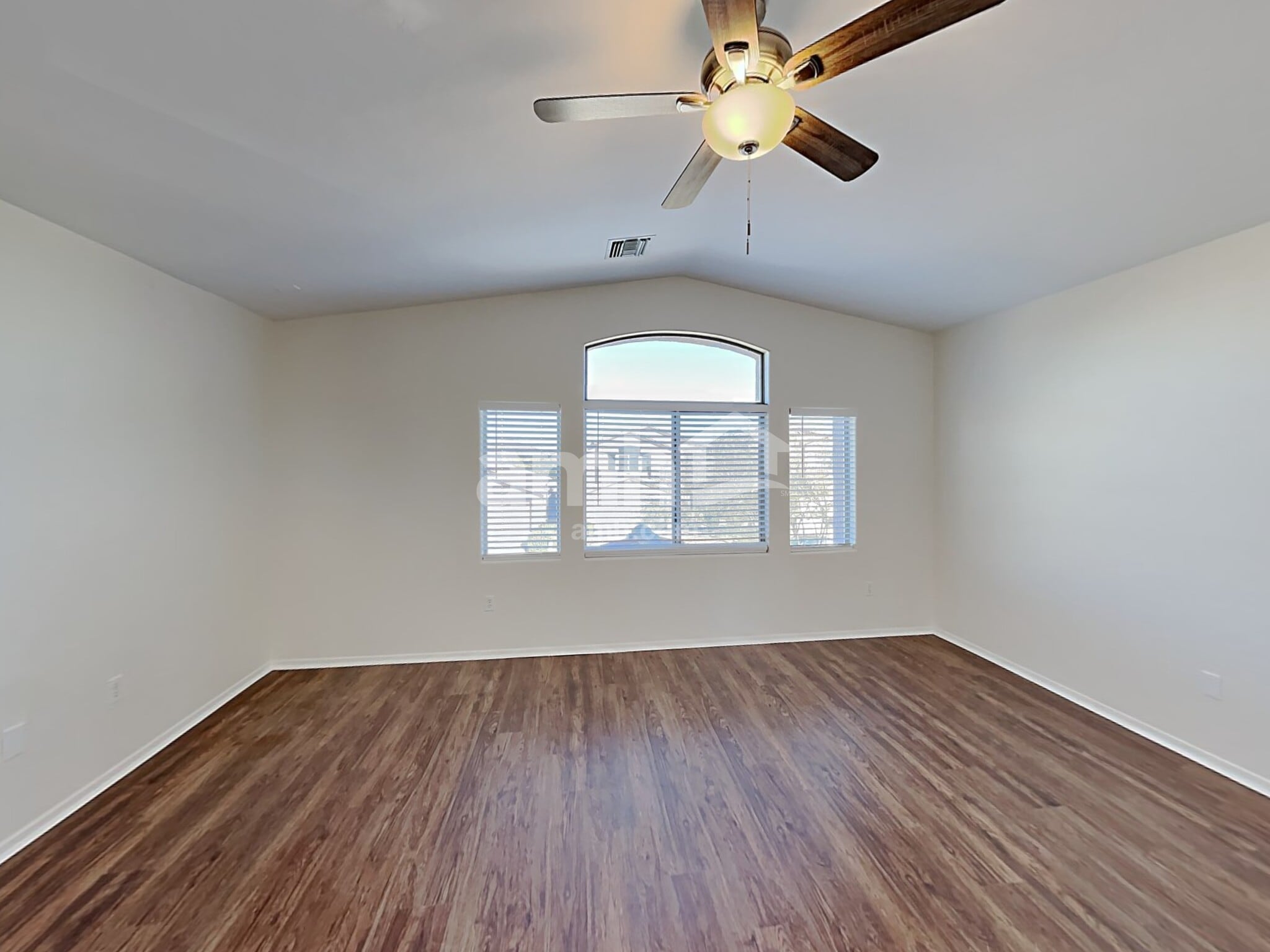 Building Photo - 7558 E Majestic Palm Ln