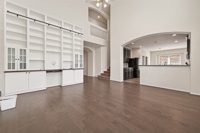 Building Photo - 29914 Secret Cove Ln