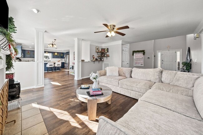 Building Photo - 2499 Old Timber Ct