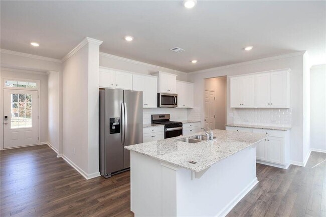 Building Photo - 61 Grv Spgs Ct