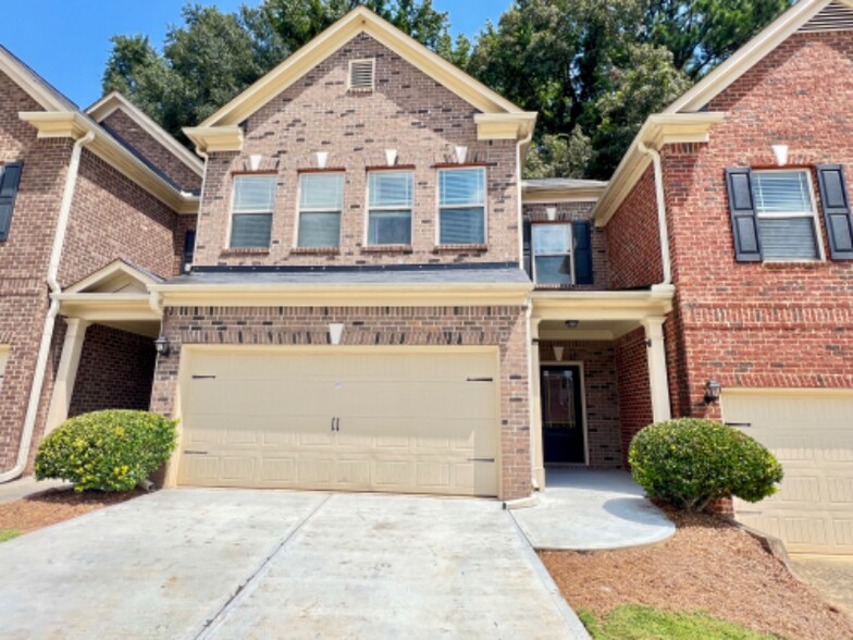 Primary Photo - 240 Britt Dr