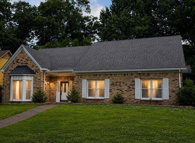 Building Photo - 6736 Kirby Trace Cove