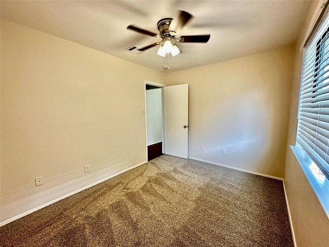 Building Photo - 11612 Fruitwood Pl
