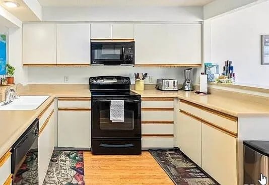 Building Photo - 336 Desert Falls Dr E