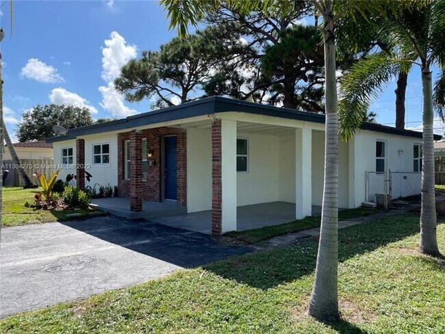 Building Photo - 1029 SW 1st Ave