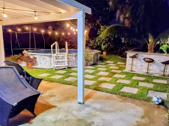 Building Photo - 2591 NW 87th Ln