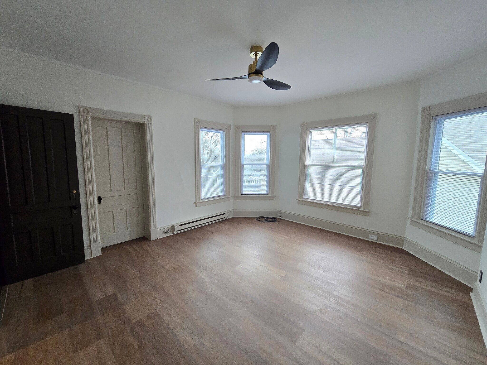 Living Room - 10 Hamilton St