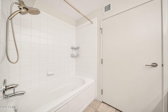 Building Photo - 4808 N 24th St