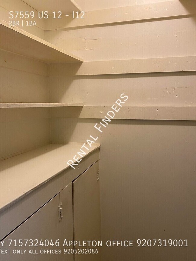 Building Photo - S7559 US 12-I12