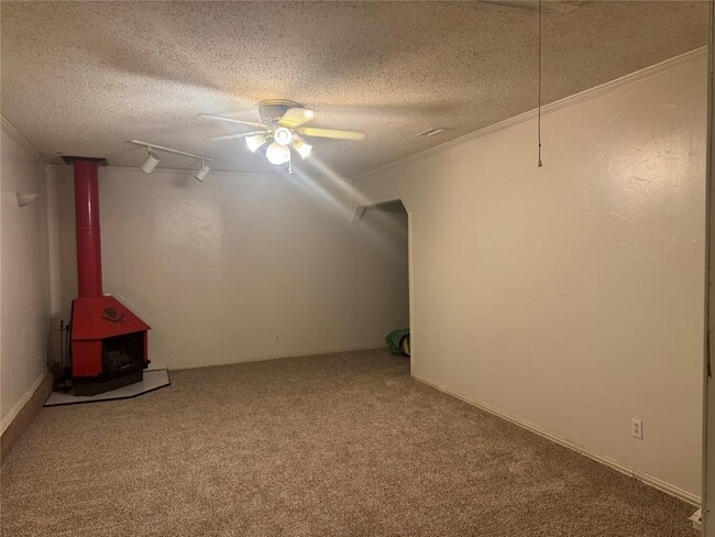 Building Photo - 8224 NW 28th Terrace