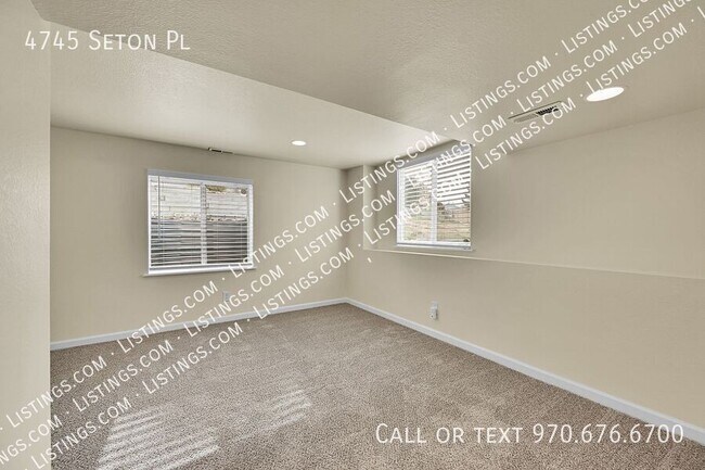 Building Photo - 4745 Seton Pl