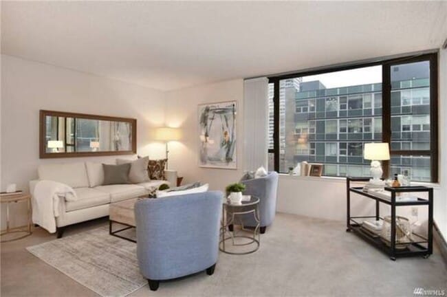 Building Photo - 2201 3rd Ave