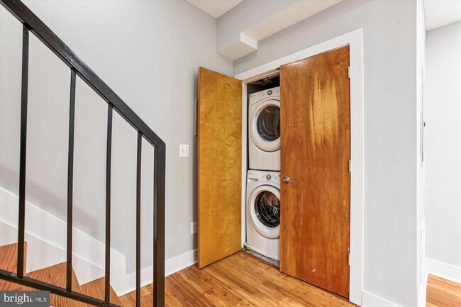 Building Photo - 3404 13th St NW
