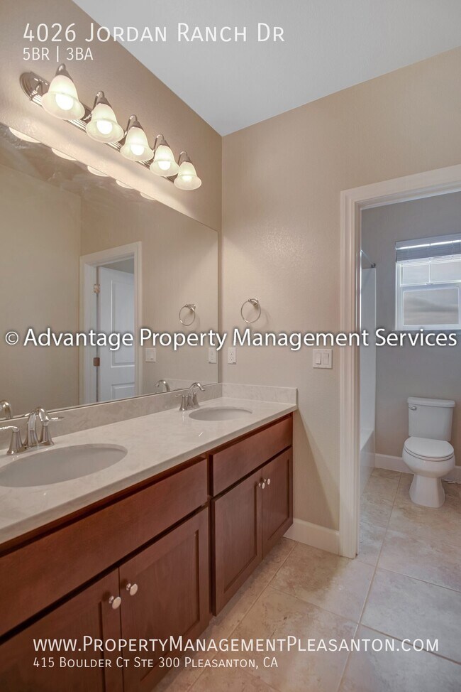 Building Photo - 4026 Jordan Ranch Dr