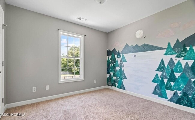 Building Photo - 303 Elk Ct