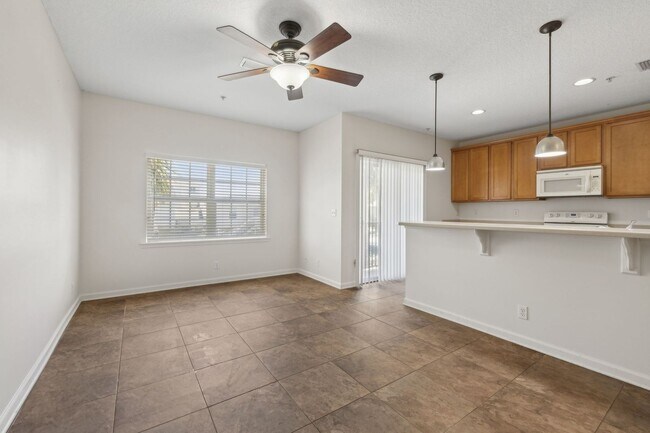 Building Photo - South Jacksonville Beach