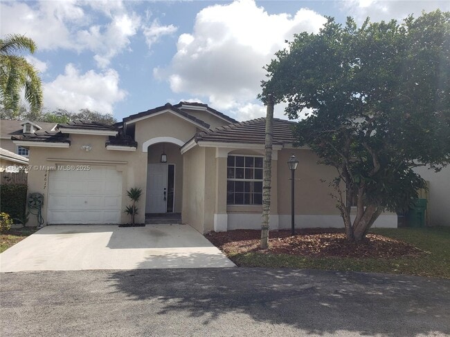 Building Photo - 14617 SW 123rd Ave