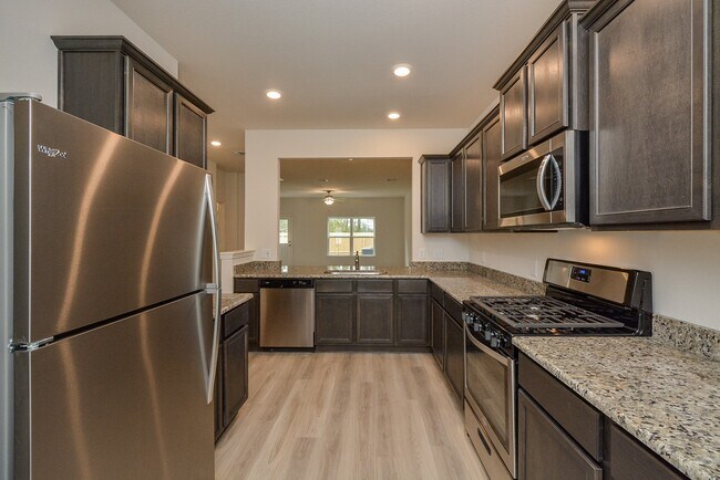 Building Photo - 21339 Rachel Manor Dr