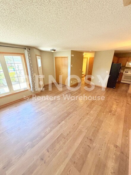Building Photo - 1579 Serenity Ln
