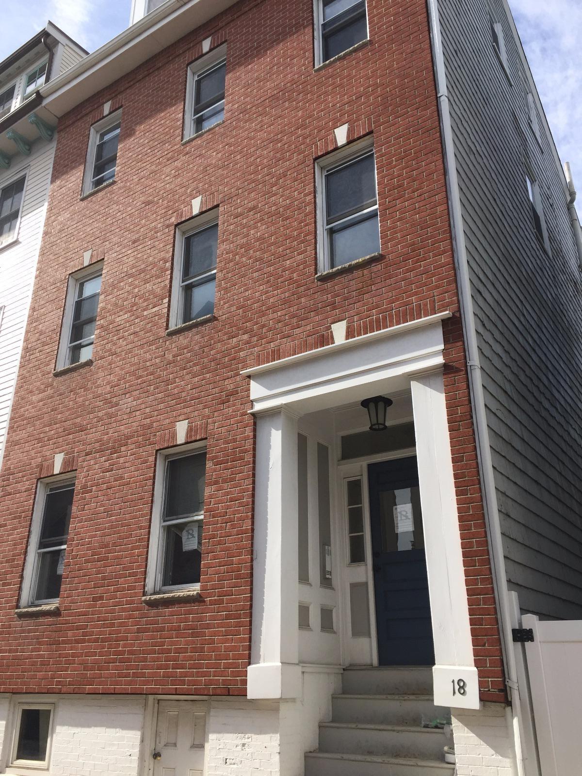 Building Photo - 18 Allston St