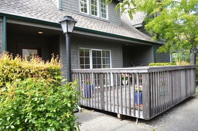 Primary Photo - Charming Single-Level Condo in Mill Valley...