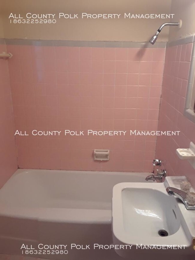 Building Photo - 1 bedroom in Lakeland FL 33801