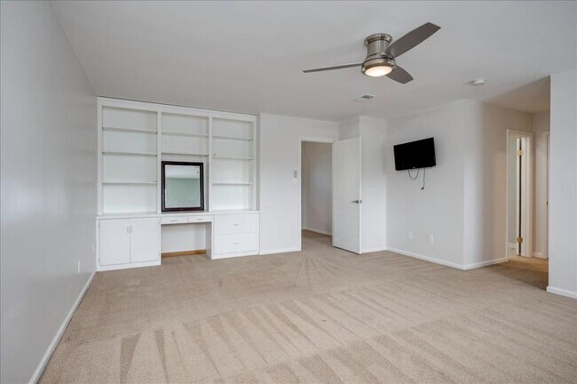 Building Photo - 3101 Bobcat Ct