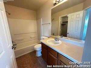 Building Photo - 5710 Golf Heights