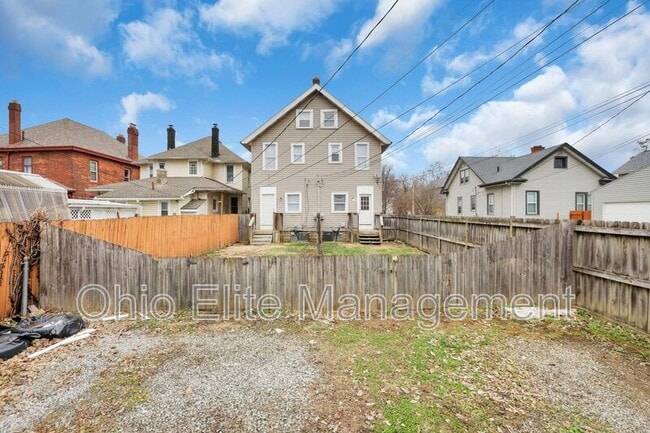 Building Photo - 295 E Woodrow Ave