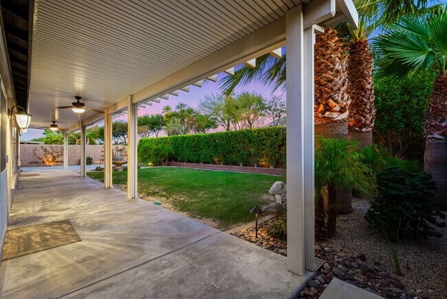 Building Photo - 1197 Oro Ridge
