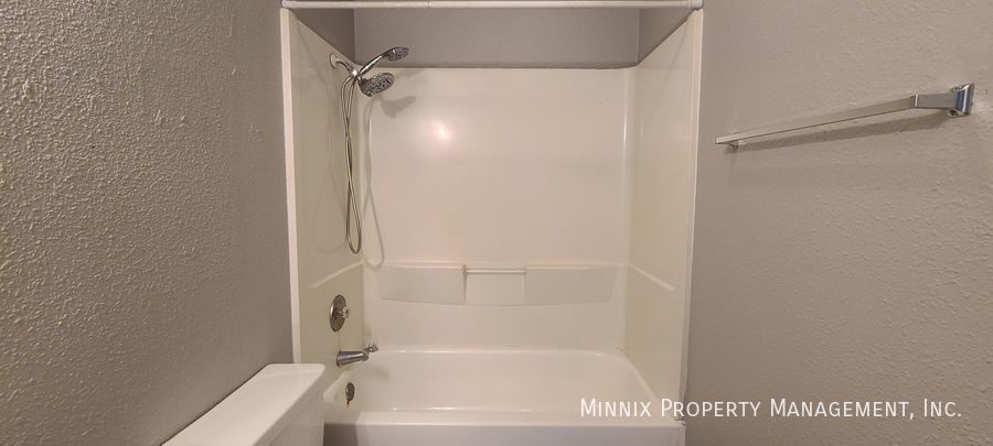 Building Photo - 3007 W Louisiana Ave