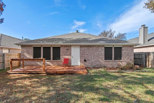 Building Photo - 206 Charleston Dr