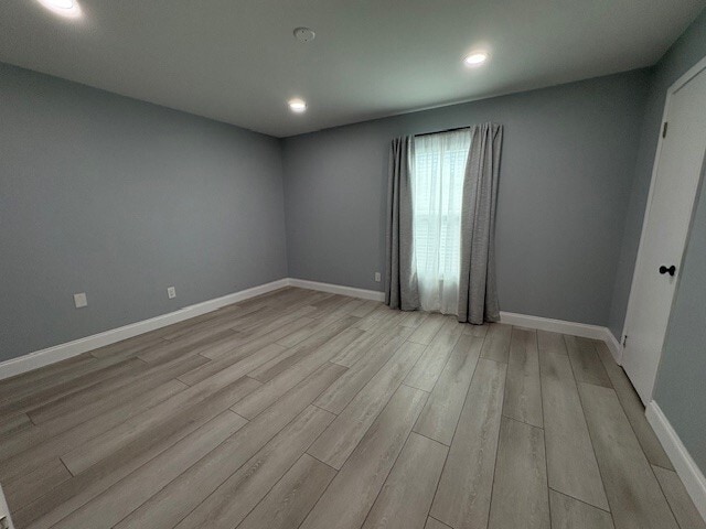 Building Photo - 1327 84th Ave N