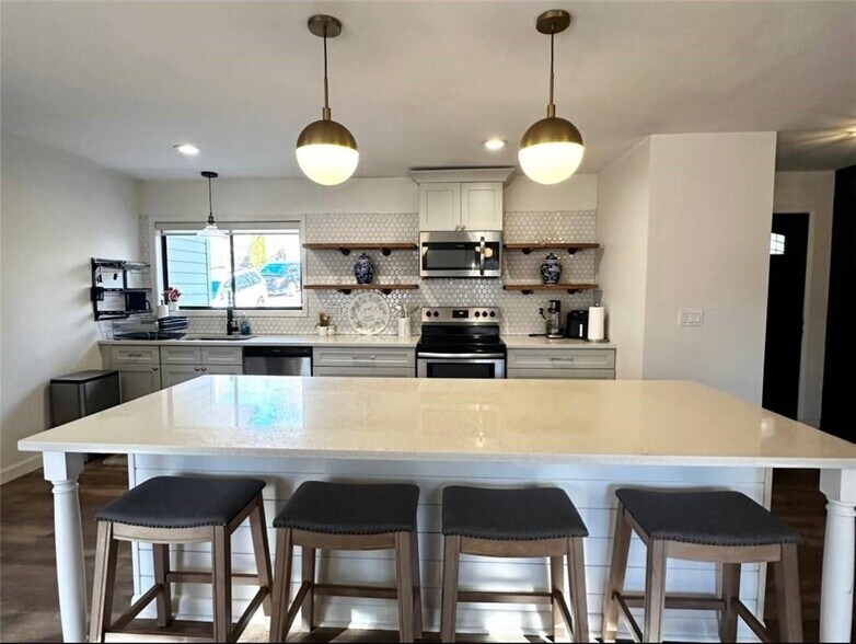 Building Photo - 2967 Harold Dean Dr