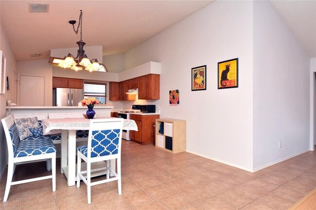 Building Photo - 3013 Cottonweed Trail