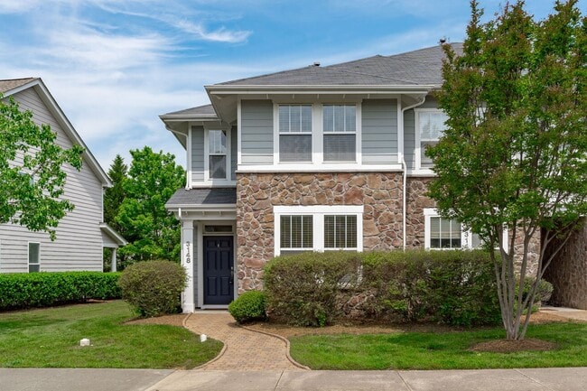 Primary Photo - Stylish 2BR+Office (Optional 3rd Bedroom),...
