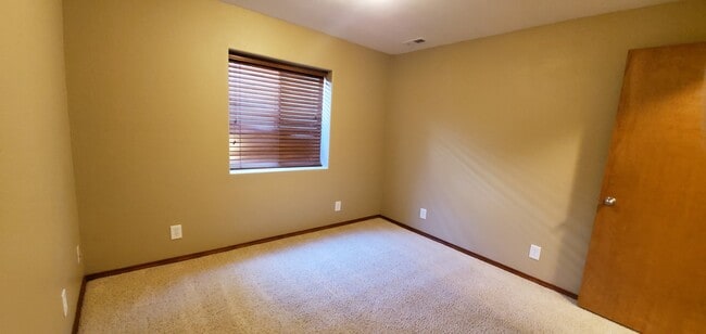 Building Photo - Beautiful 6 Bed/3 Bath House in Hayden, ID!