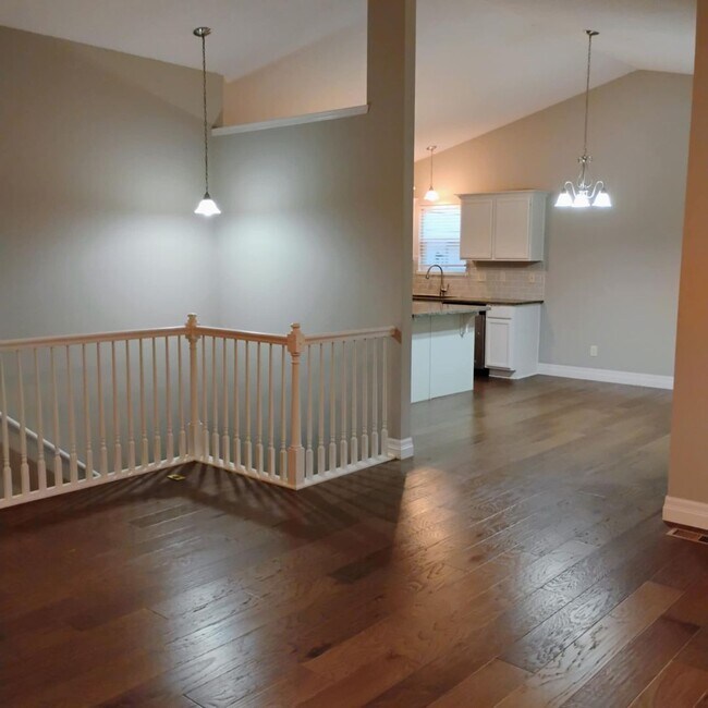 Building Photo - 1818 N Nickelton Ct