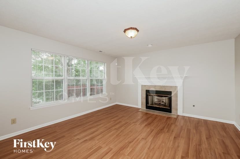 Building Photo - 5534 Cherry Birch Dr