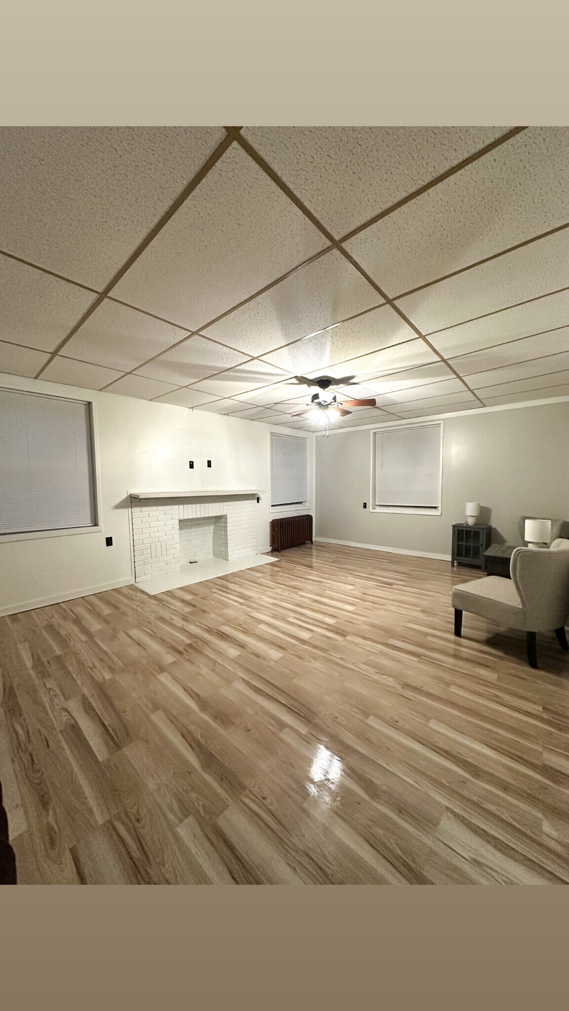 Building Photo - 147 S 9th St