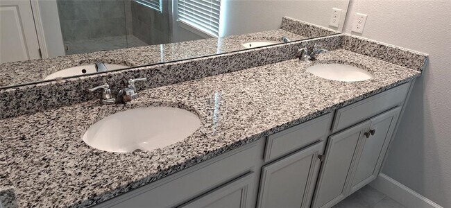 Building Photo - 13703 Lippman Alley