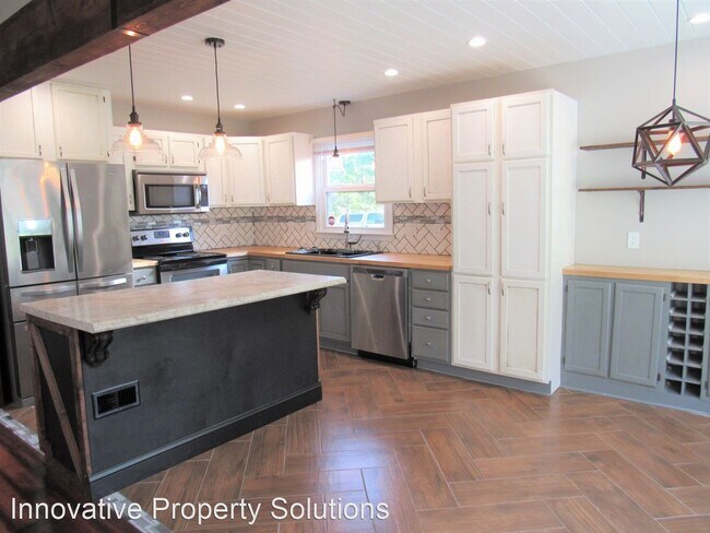 Building Photo - 3 br, 2 bath House - 280 Huff Drive