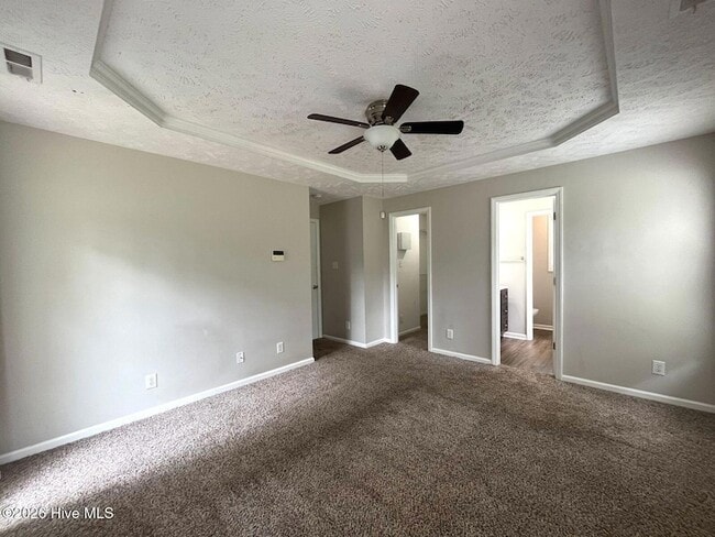 Building Photo - 477 Northwoods Dr