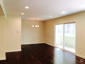 Building Photo - 1 Bedroom/2 Bath + Family Room/Den/Office ...