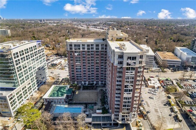 Building Photo - 1820 Peachtree St NW