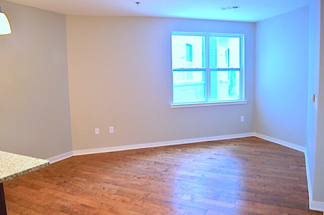 Living room - 1118 Litton Avenue