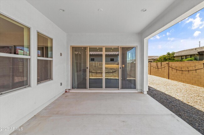 Building Photo - 17254 W Vacaville St